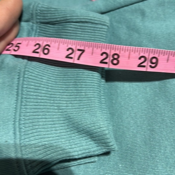 Champion Fleece Lined Joggers,elastic drawstring waist,hip pockets,rib knit cuff - Picture 6 of 8